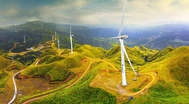 阳春风车山景观视频 720度全景航拍收入囊中-唐羽作品