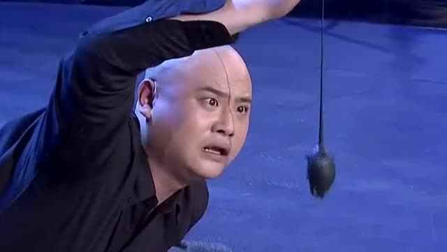 《笑傲江湖》第一季冠军,爆笑小品展现喜剧天赋!