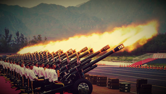 武警军官为你解读军队鸣放礼炮的由来,为中国礼炮兵赞一个