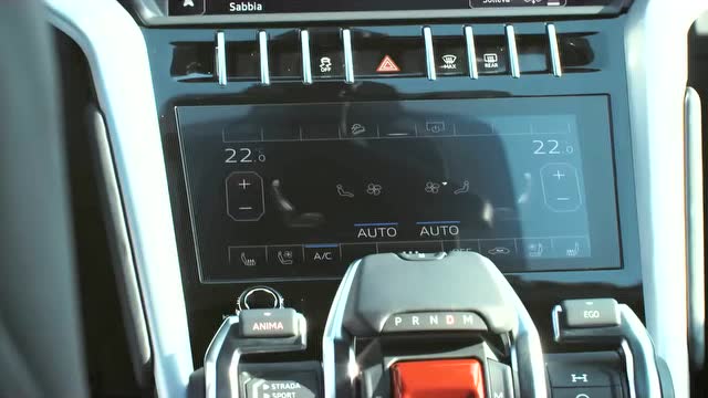 兰博基尼urus野牛corsa模式路试