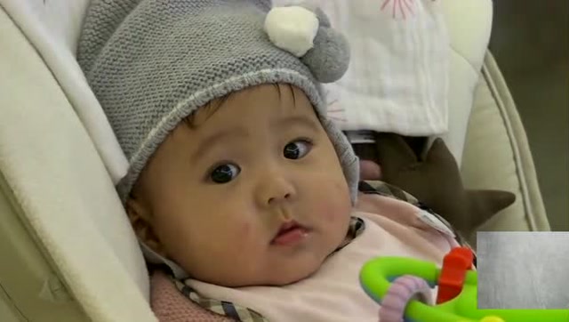 咘咘打针贾静雯不忍直视,最后一声妈妈好感动!