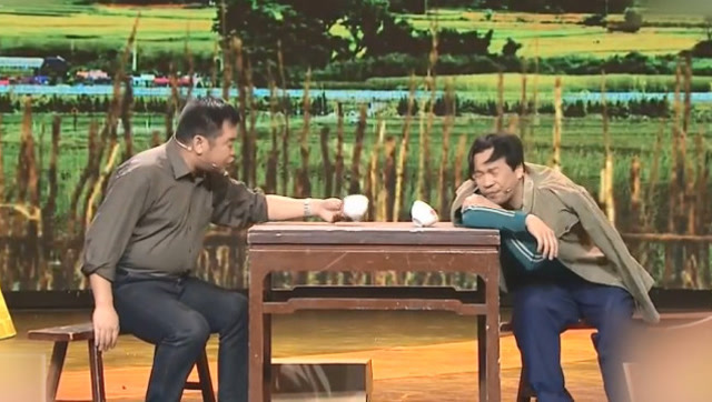 小品《懒汉脱贫》 表演:杨建伟