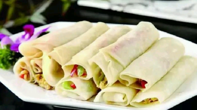 家乡丨特色水烙馍 !薄如纸又筋道  卷啥菜都好吃