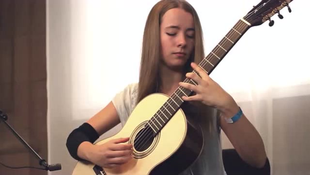 泰雷加 大华尔兹 granvals 德国拉曼莎吉他试琴