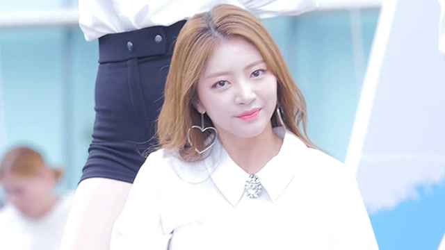 laboum《miss this kiss》人参节现场严海仁