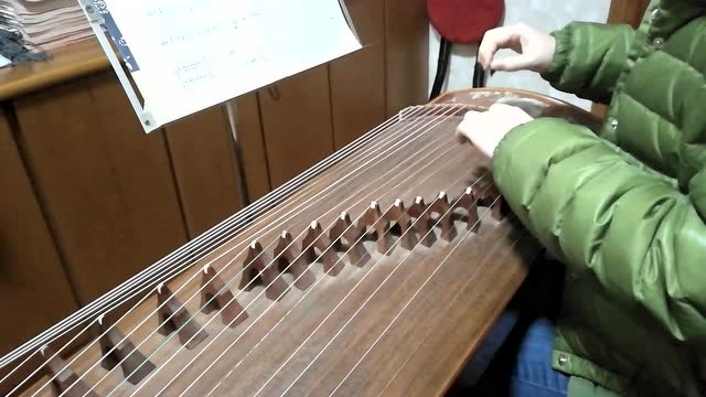 【古筝演奏三级曲子】红河谷