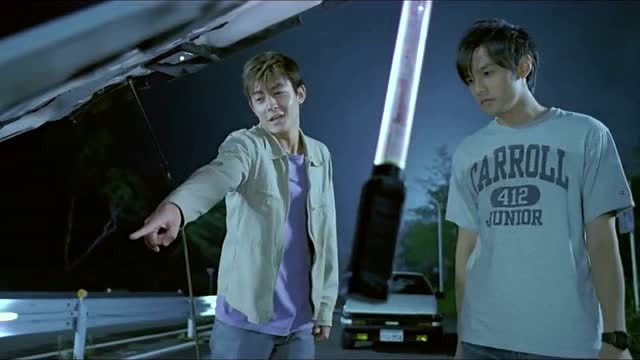 回忆经典:高桥凉介给拓海讲解车子, 说86很快就会满足不了他了!