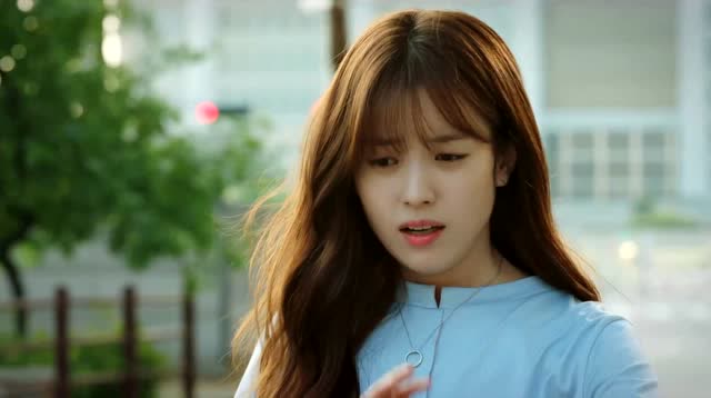 w两个世界:吴妍珠刚想出门找姜哲,时间就开始飞逝,又过了一个月!