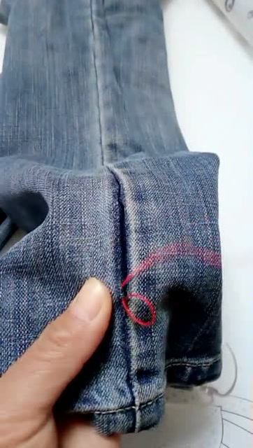 牛仔裤开线了这样缝,点对点直线缝合,缝完一拽就好了