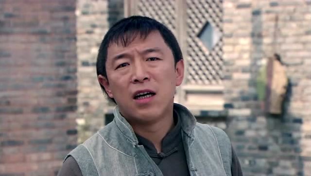 青岛往事:满仓得知谷蓝大姐想替志远回去,想帮忙处理