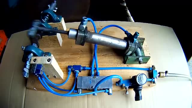 单缸发动机操作有点6,牛人自制了一个,瞬间看明白了