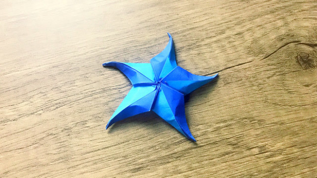 纸在乎你 手工折纸 一个可爱的海星折纸