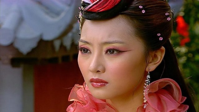 欢天喜地七仙女:食神用乾坤大捞勺将大姐罩住,只是不忍大姐受苦!