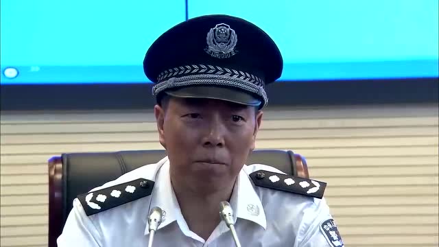 特警力量:局长的这番话引得观众席鼓掌,真不愧是人民的捍卫者!