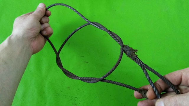 钢丝绳救援扣,非常实用绳扣,打结简单,用途广泛,学到了就是赚到了