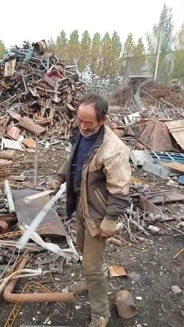 这就是当前乔四爷身边的四大金刚之一,阿钢!