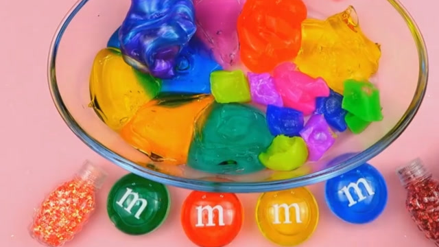 趣味玩具:用15种颜色大混泥,过程超解压哦