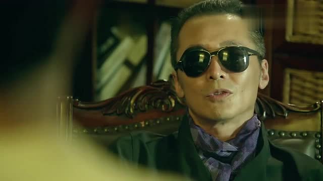 卧底2:豪哥的气势还是有的,不愧是大哥