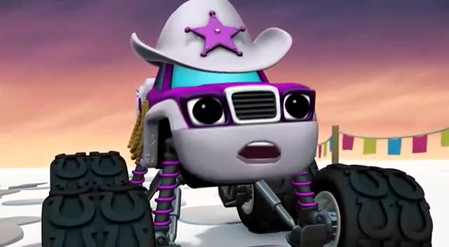 太壮观了,怪兽赛车们一起启动飙风速度,厉害