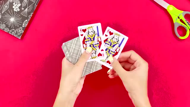 简单易学的小魔术来了,纸牌魔术考验的是手法和技巧!