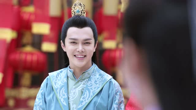 双世宠妃2:十三王爷,也打算表白了