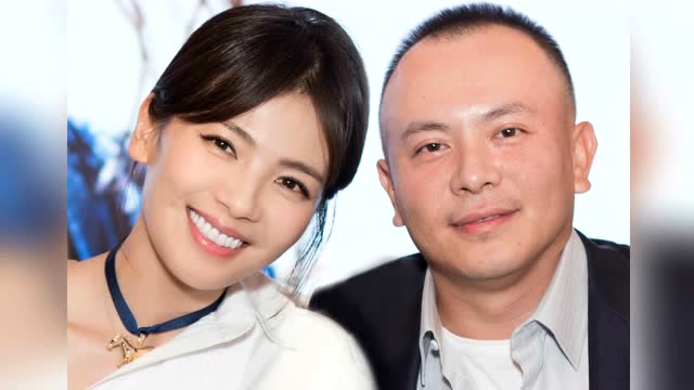 刘涛夫妇厦门游玩被偶遇,王珂抓拍老婆美照秀恩爱