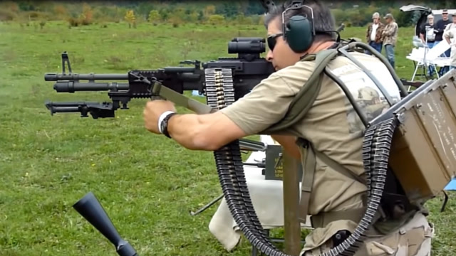 有"兰博之枪"的机枪,射程可达1000米,你真的了解它吗?