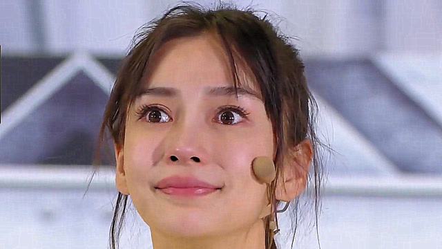 《奔跑吧兄弟》!杨颖与宋雨琦同时哭花妆,颜值差距一目了然