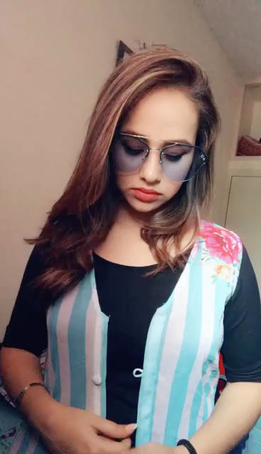 小姐姐摘下墨镜的那一刻我的心被俘获了!