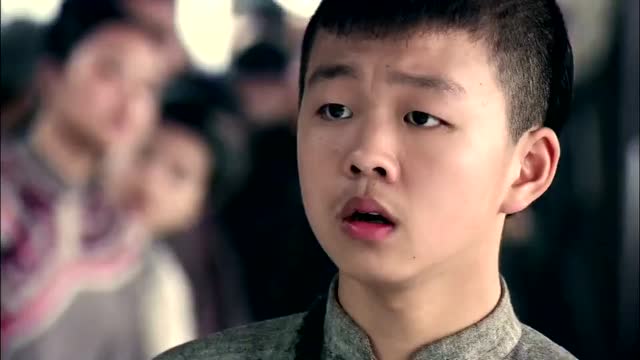 青岛往事满仓去围观火车通车,惊喜发现翠翠婶子