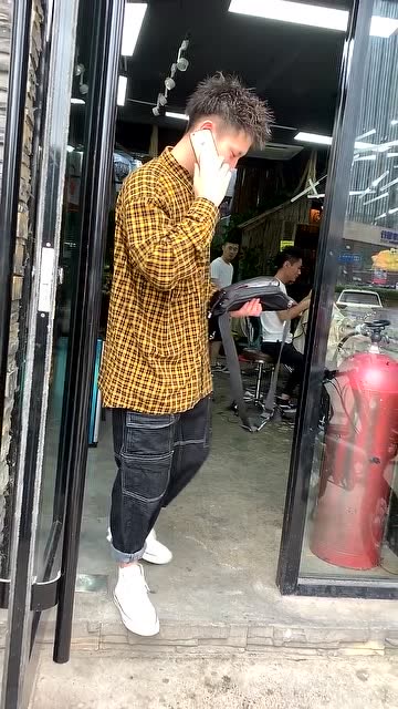 身高一米八体重200斤你们觉得我胖吗