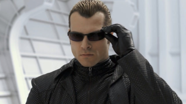 生化危机:反派威斯克实在是强,速度快不说,躲子弹都不在话下