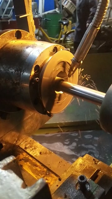 加工中心中心主轴锥孔修复bt40