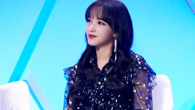 程潇到底有多迷人?一段舞蹈让张艺兴羞了,王一博忍不住咽口水!