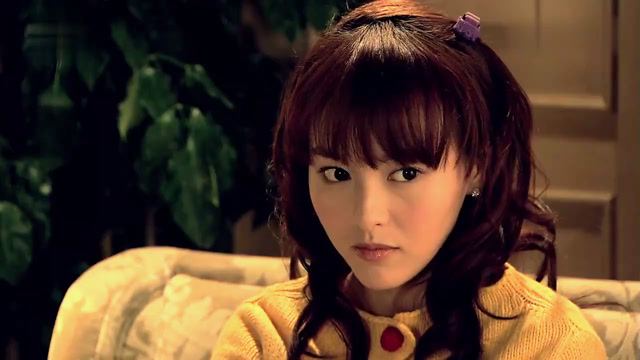 闪婚:唐嫣任性败家,豪掷六千多块买奢侈品,吓得穷老公瑟瑟发抖