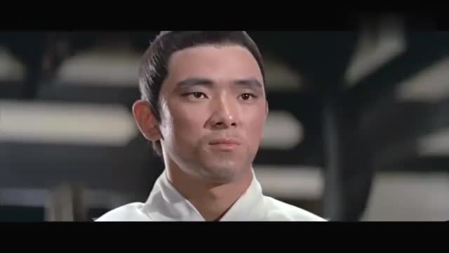 《独臂刀王》独臂刀王深入霸王寨血战八方,独臂单刀显神威!