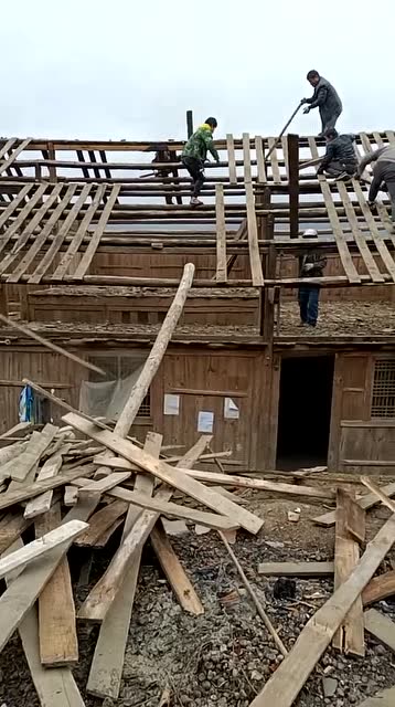 祖上唯一留下的纯木结构的老房拆到这样子了真有点后悔该不该拆