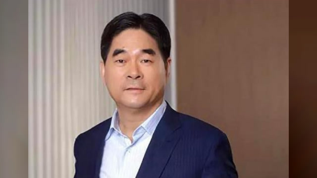 王振华请求二审判无罪!律师:他花了10万元,请9岁女孩去酒店聊天