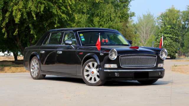 国产顶级豪车,国庆阅兵才用的红旗l5,身份的象征