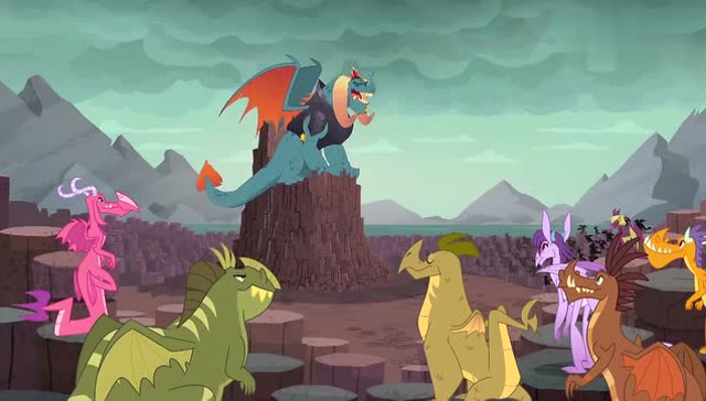 小马宝莉:龙王终于承认了火苗,并宣布它是龙王