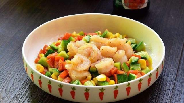 夏季,多给孩子吃这菜,清淡可口,营养均衡,吃一盘都没负担