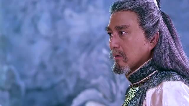 新侠客行:白自在与小翠打斗,竟生气打她巴掌,这下好看了
