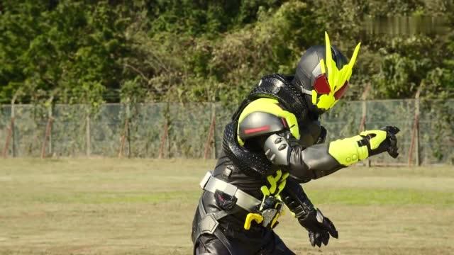 假面骑士异类零一打败了初代零一还将亚克发送上了宇宙