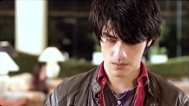 真正的男神是不看发型的,不信你看金城武平头的样子,照样帅得一塌糊涂