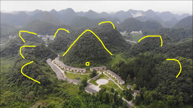 大山里的莲花宝地,四面环山藏风聚气,顶级的风水宝地!