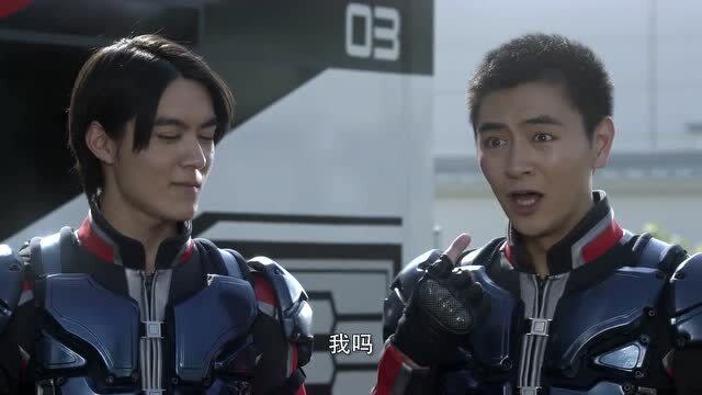 艾克斯奥特曼:吉奥队员开着宇宙马斯凯蒂,去宇宙解救艾克斯,帅气啊!