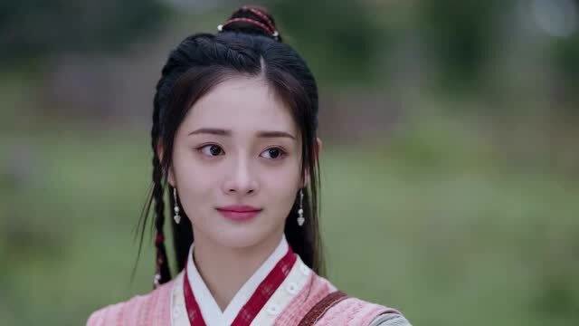 有翡:李妍一句万事小心,杨黑炭就高兴的不得了,还说不是喜欢