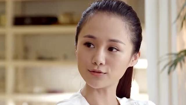 女助理暗恋总经理,竟然背着总经理把离婚协议给夫人,这小妮子太坏了