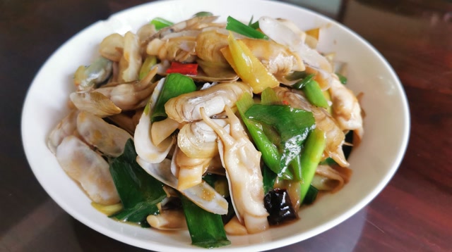 《味◎觉》胡卜弋的家常菜---葱姜炒蛏子