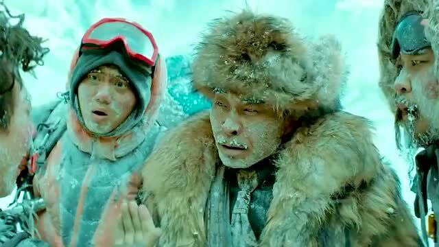 恶棍天使:邓超超然场面:雪山之巅飙男高音,这也太秀了!